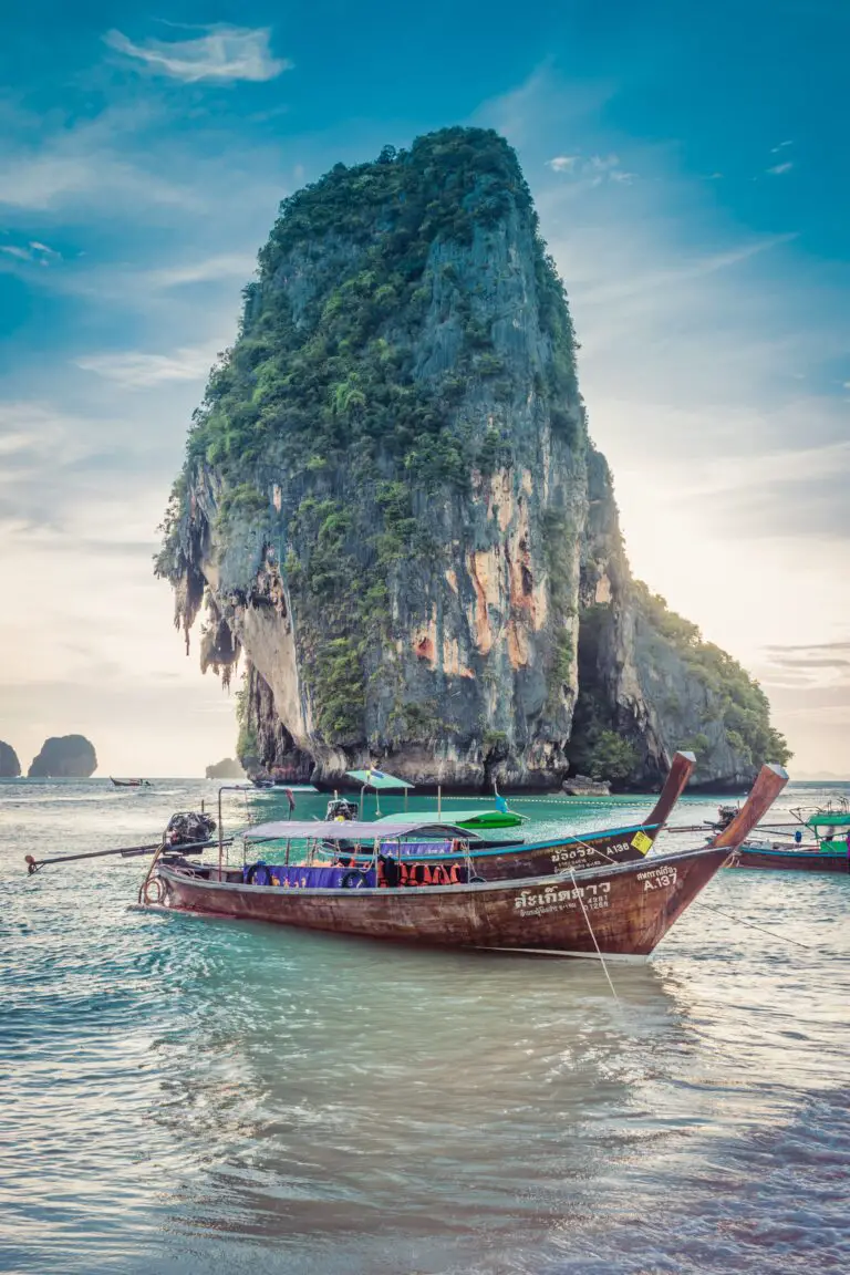 6 Top Places to Visit in Thailand