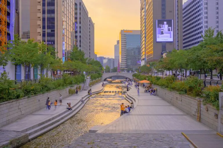 Discover Seoul: Top 5 Things to See and Do