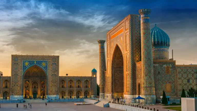 From Riga to Tashkent with LOT from €281