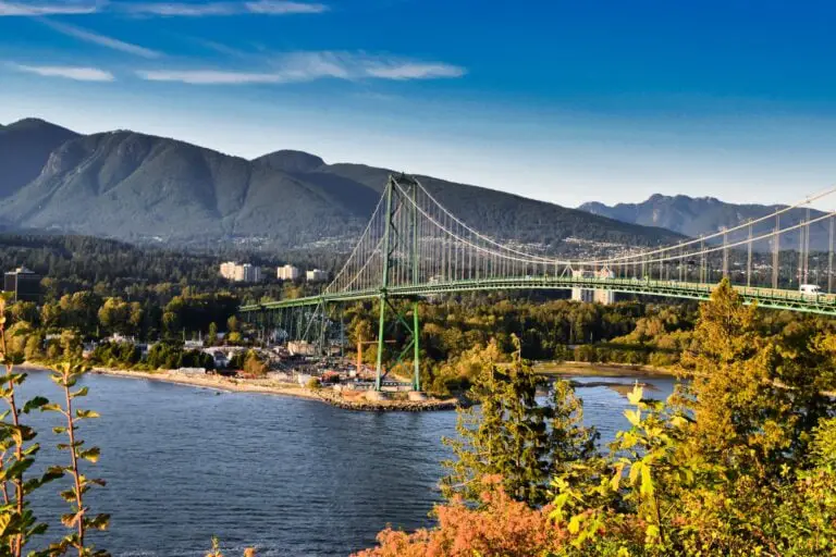 Last minute flights from Riga to Vancouver from €397