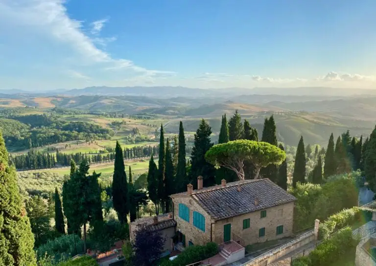 Getaway to Tuscany: Lufthansa from Vilnius/Tallinn/Riga to Florence from €120 (flights + hotel + car rent for 1 week total €522 p.p.)