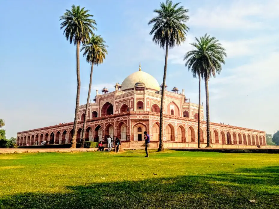 Humayun's Tomb - one of the best things to see in New Delhi